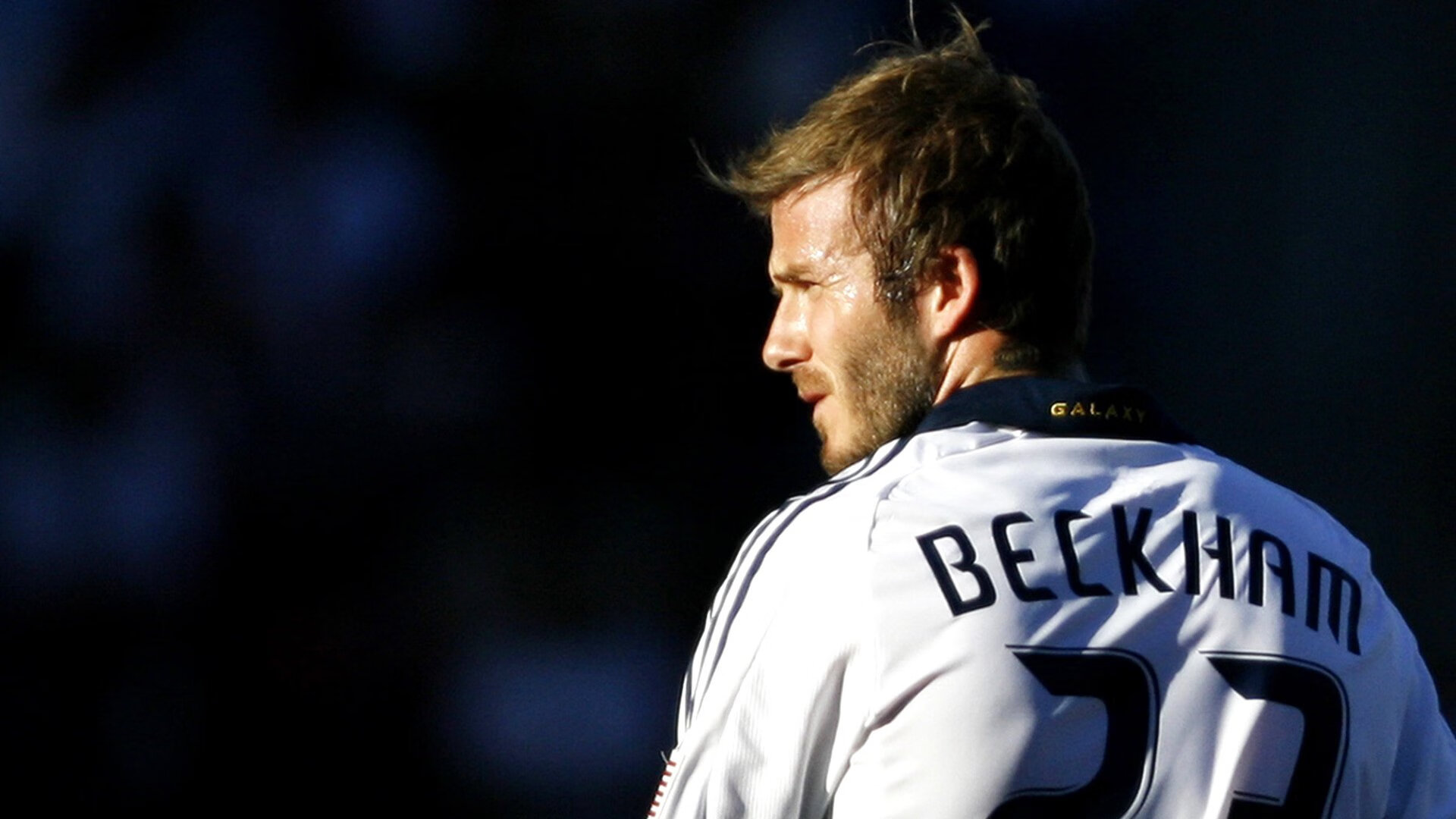 挑战无止境 东西部强队角逐捧杯，挑战无止境下句是什么